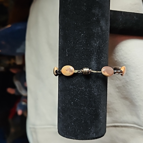 Set of Magnetic Clasp Bracelets - Picture 5 of 11